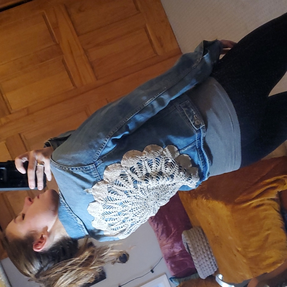Custom patch Denim jacket - Picture 7 of 8